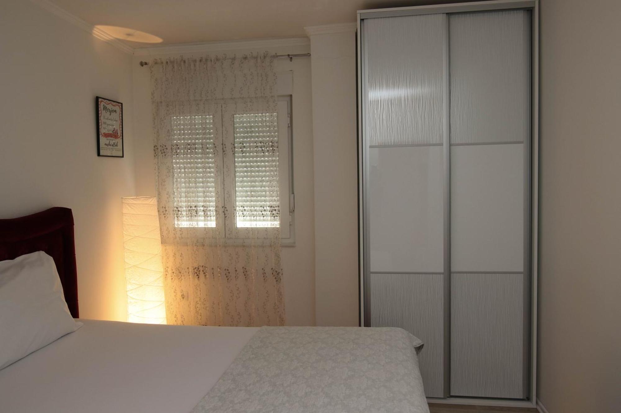 Villa Skywalk House à Mostar Extérieur photo