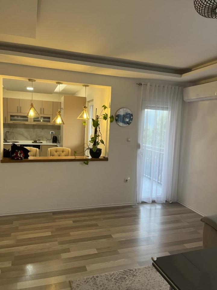 Villa Skywalk House à Mostar Extérieur photo