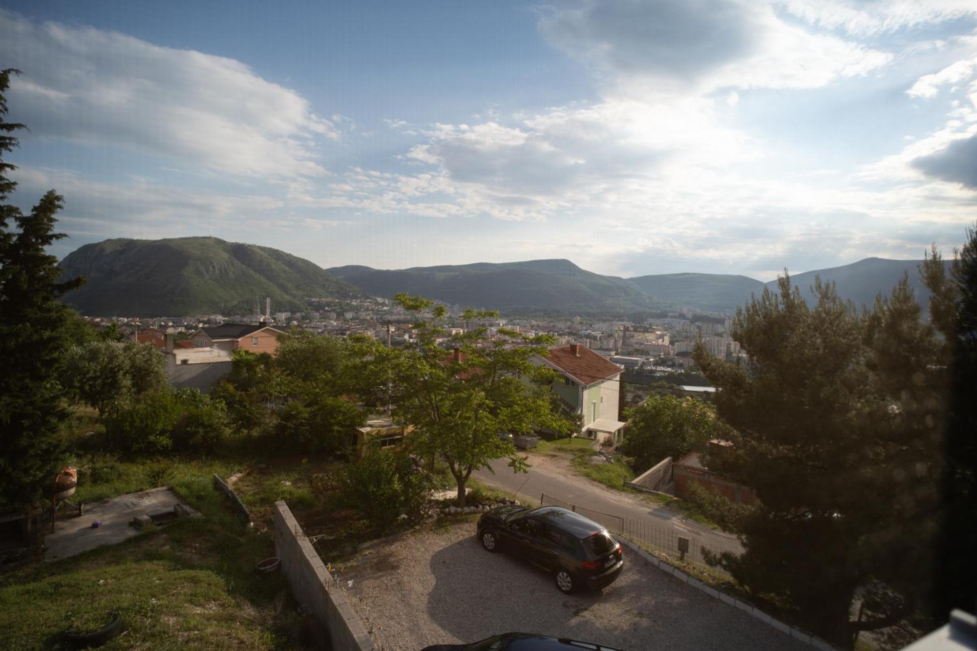 Villa Skywalk House à Mostar Extérieur photo