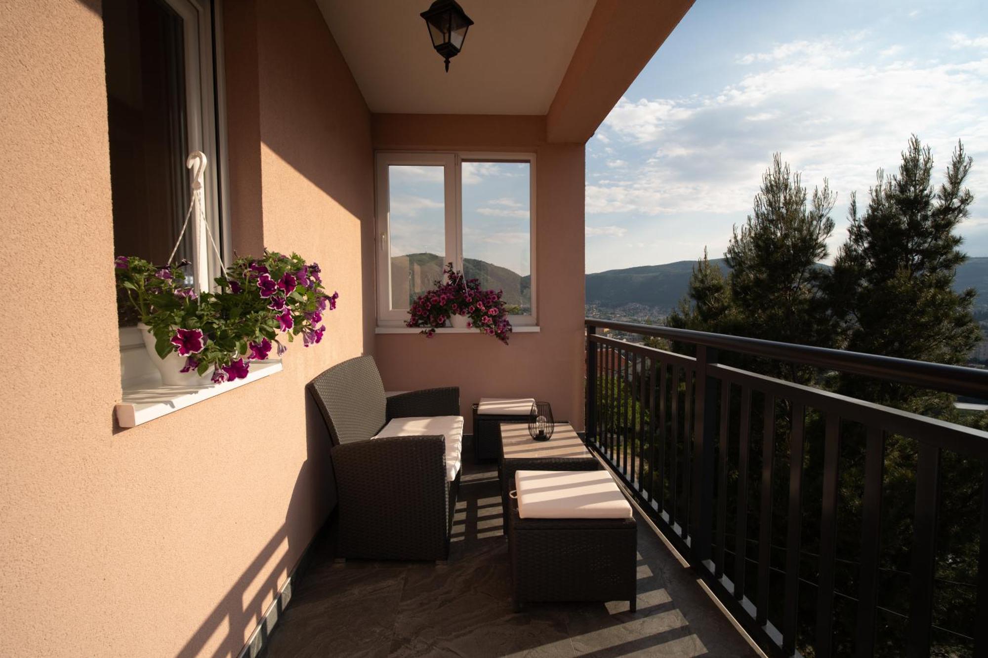 Villa Skywalk House à Mostar Extérieur photo
