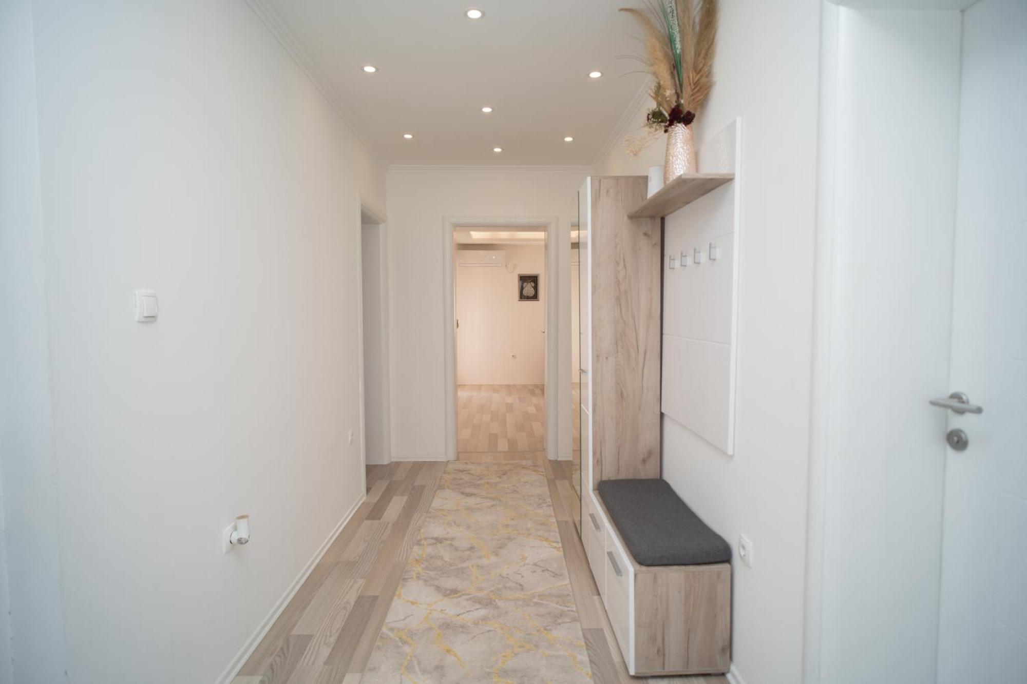 Villa Skywalk House à Mostar Extérieur photo